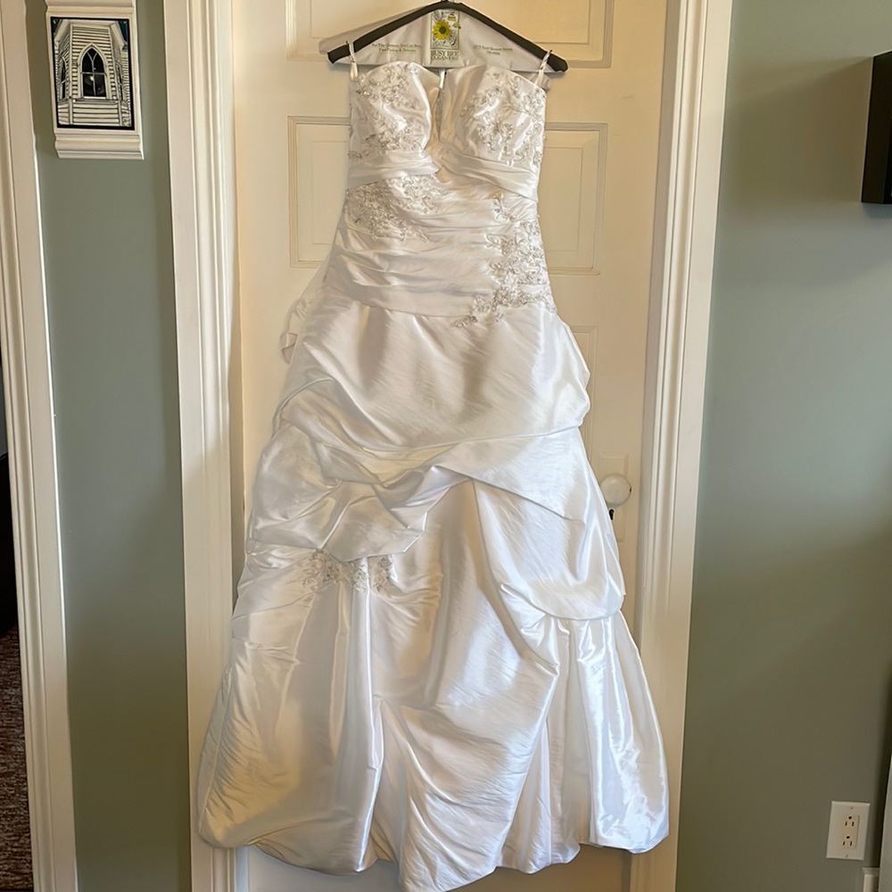 Strapless Wedding Dress